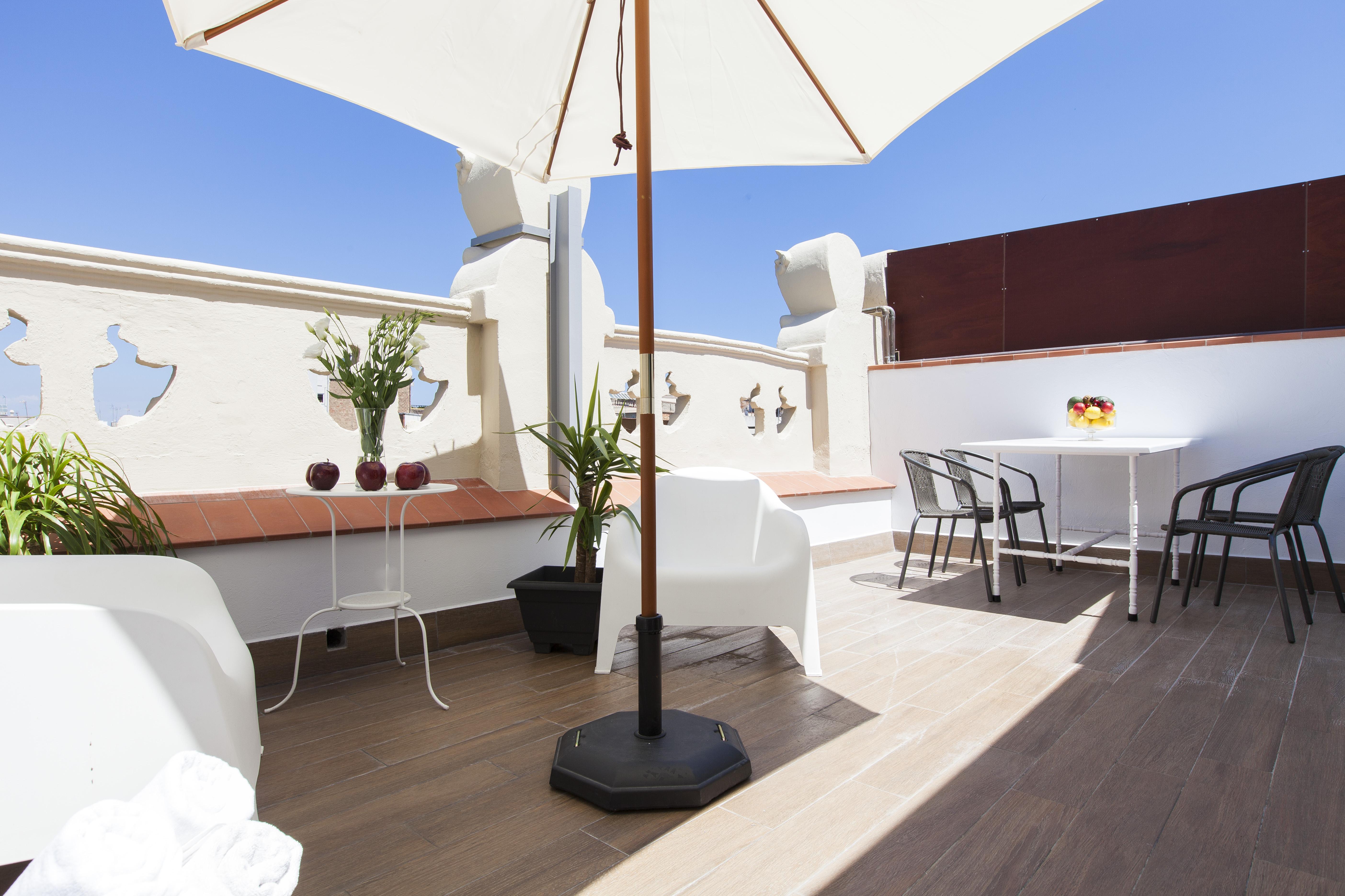 Aspasios Charming Flats Барселона Экстерьер фото