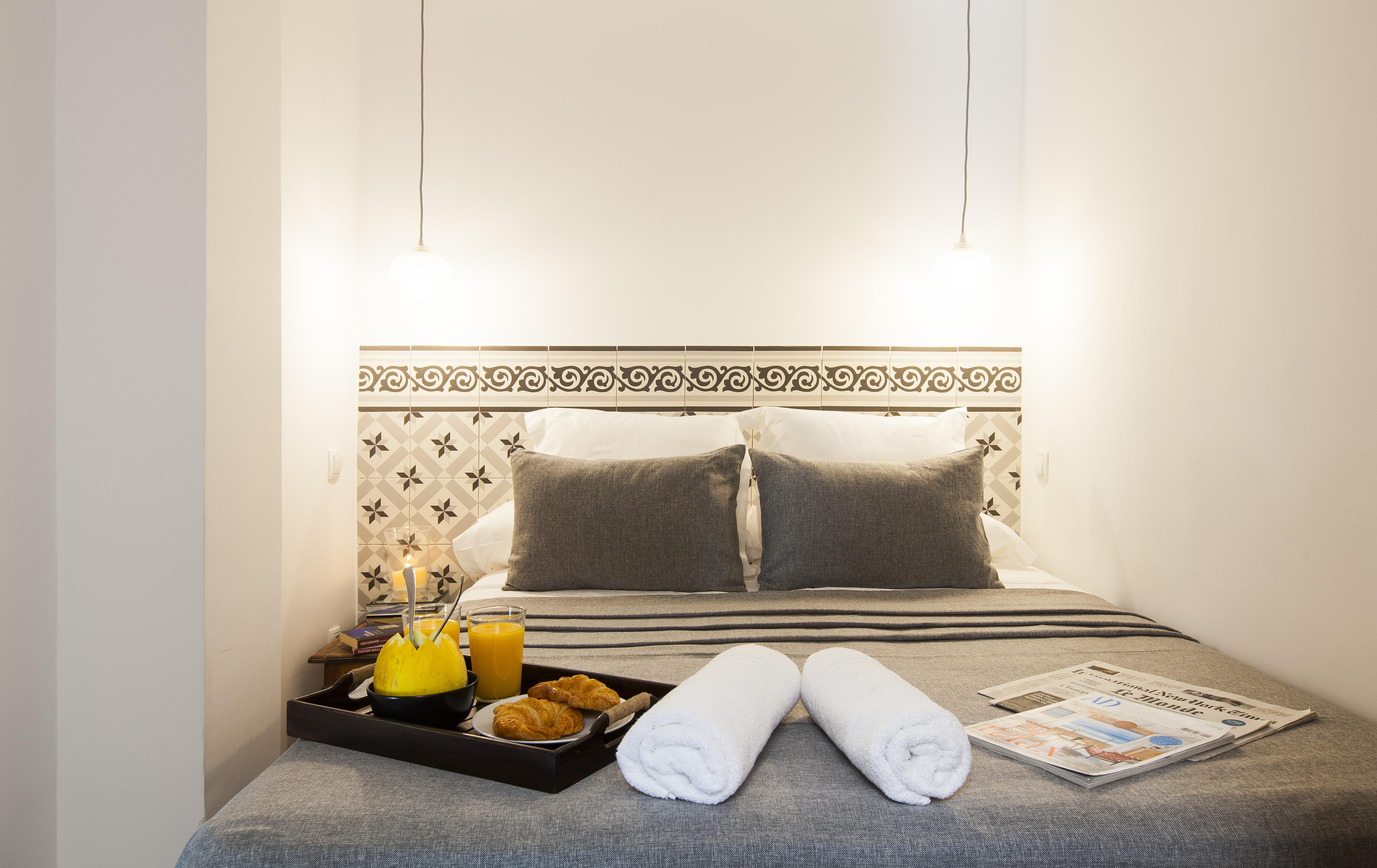 Aspasios Charming Flats Барселона Экстерьер фото