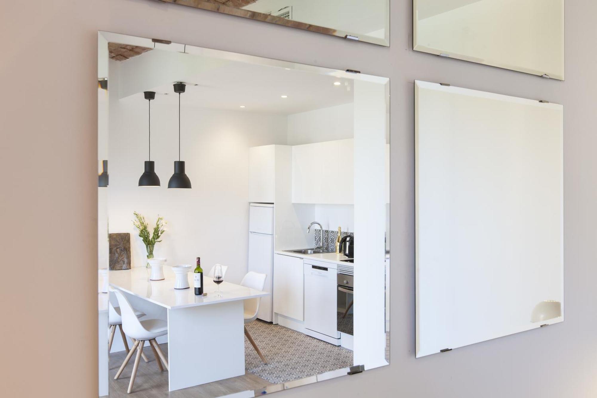 Aspasios Charming Flats Барселона Номер фото